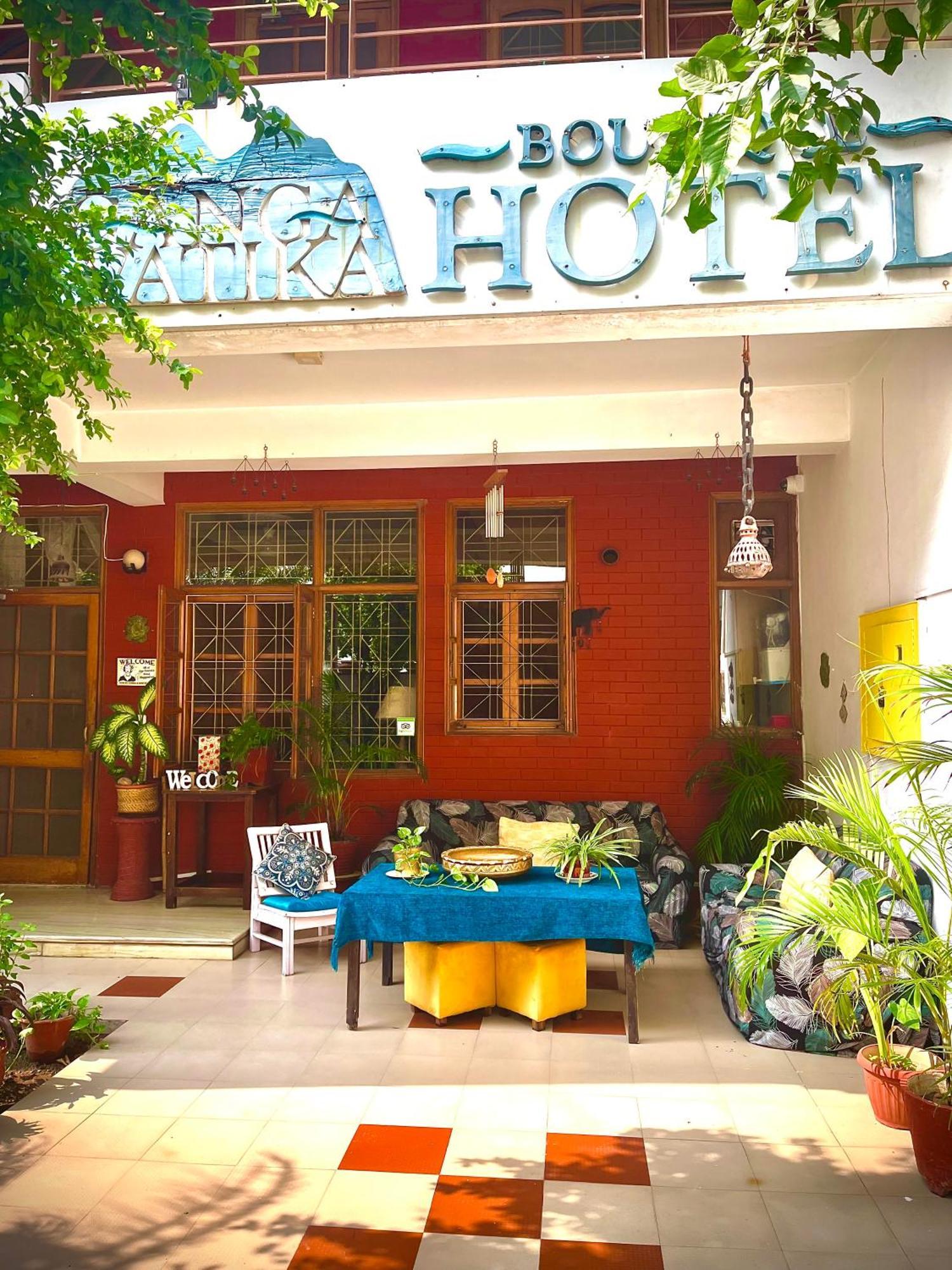 Ganga Vatika Boutique Hotel, Rishikesh Bagian luar foto