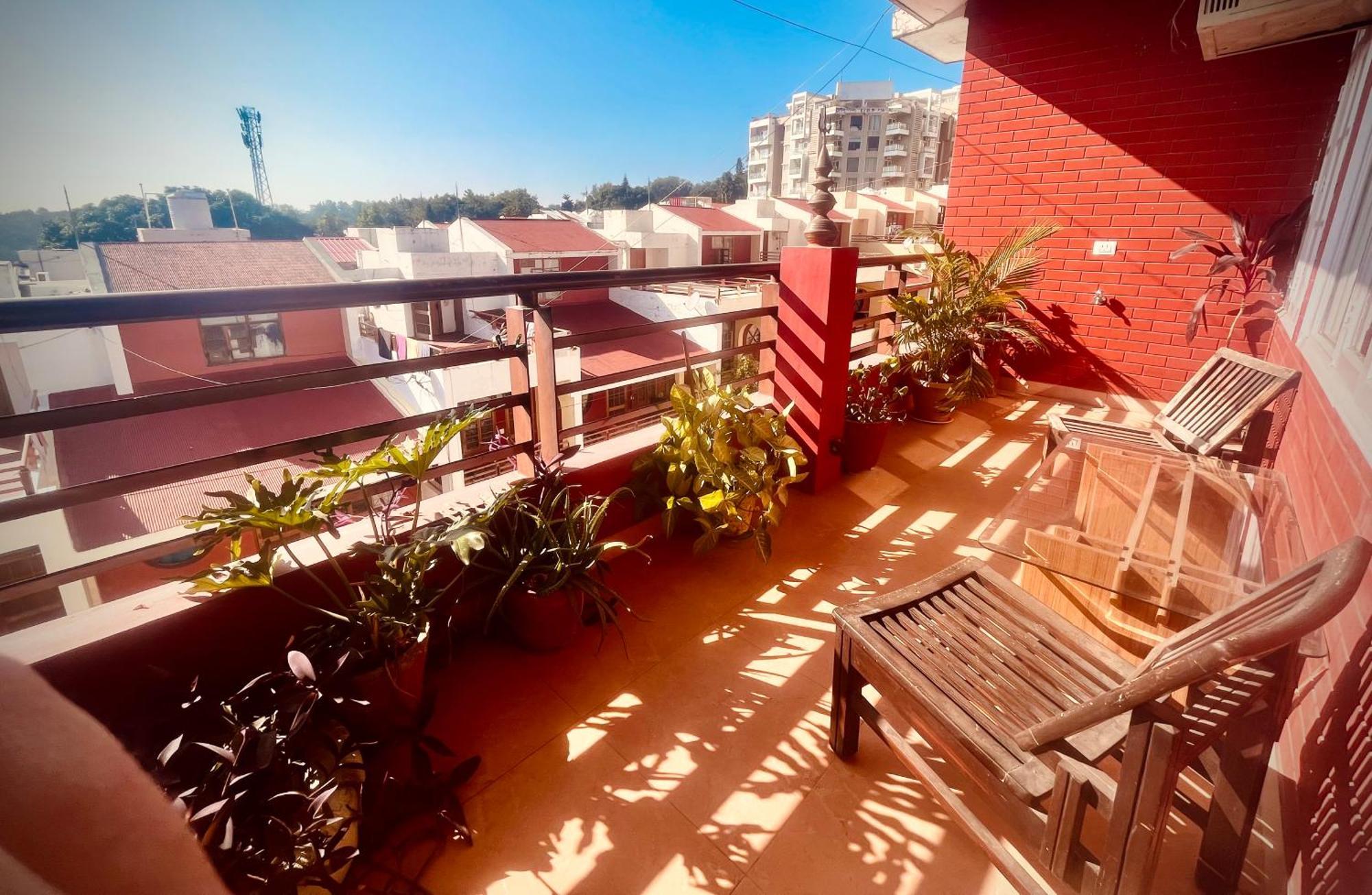 Ganga Vatika Boutique Hotel, Rishikesh Bagian luar foto