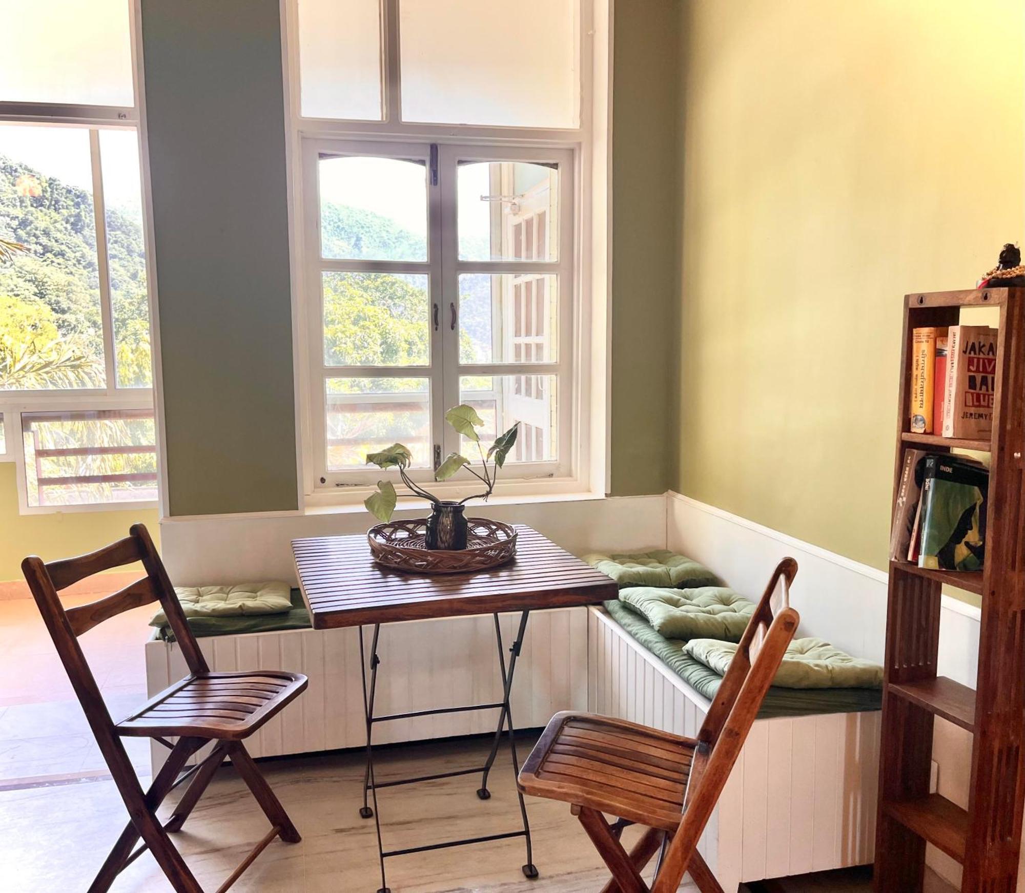 Ganga Vatika Boutique Hotel, Rishikesh Bagian luar foto
